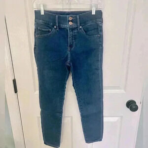 Express Mid Rise Cropped Skinny Jeans size 2